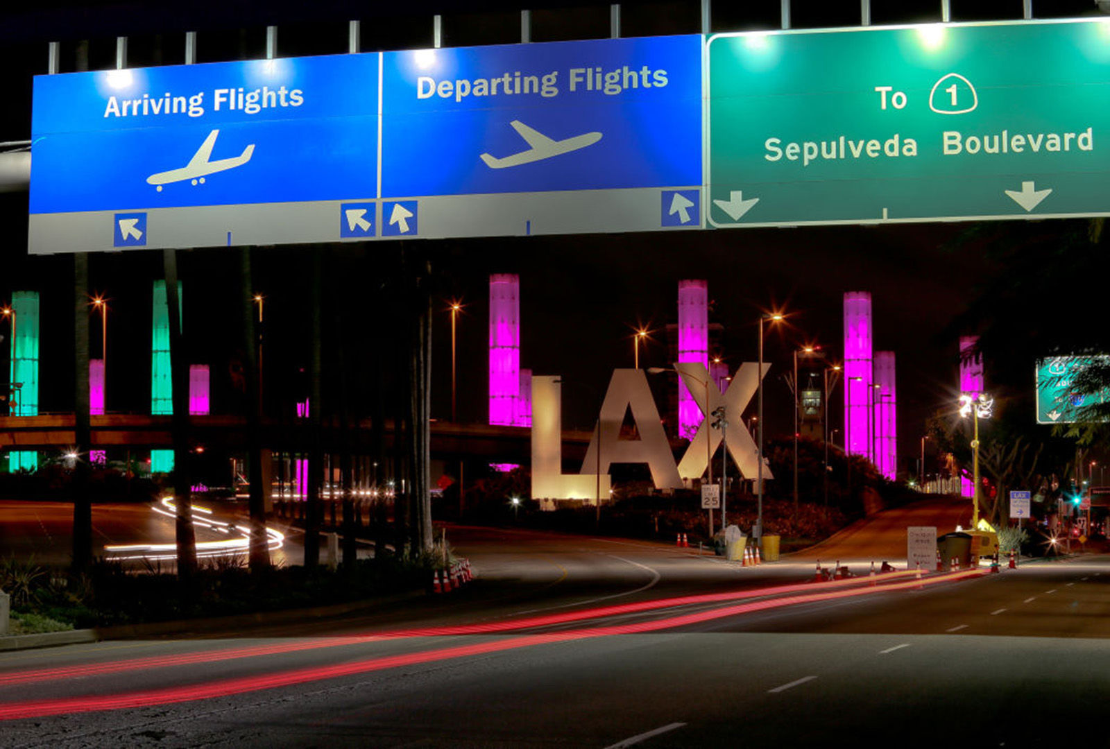 3. Los Angeles International Airport